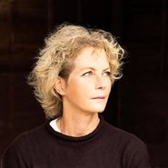 Jenny-Seagrove.jpg Jenny-Seagrove.jpg